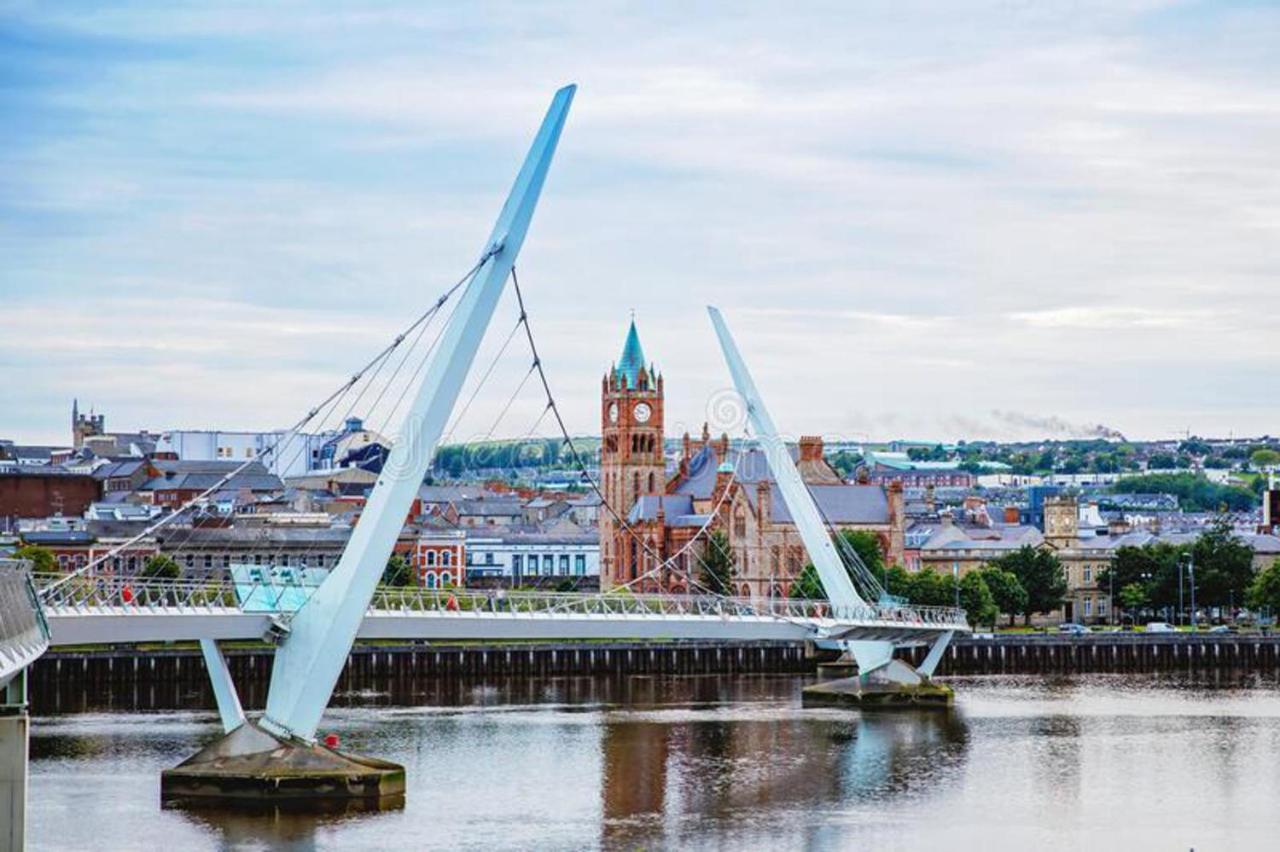 Helens House Derry City Centre Remarkable 3-Bed Extérieur photo